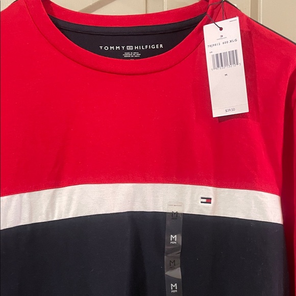 Tommy Hilfiger Men's Red, White, and Navy Long Sleeve Shirt - Picture 4 of 6